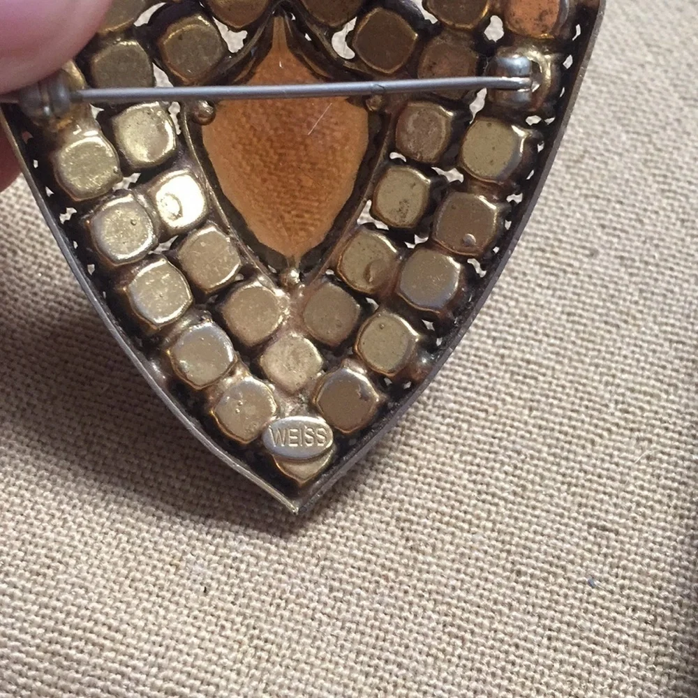 Vintage Brooch Shield Signed Weiss
